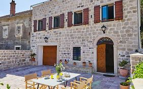 Villa Emily